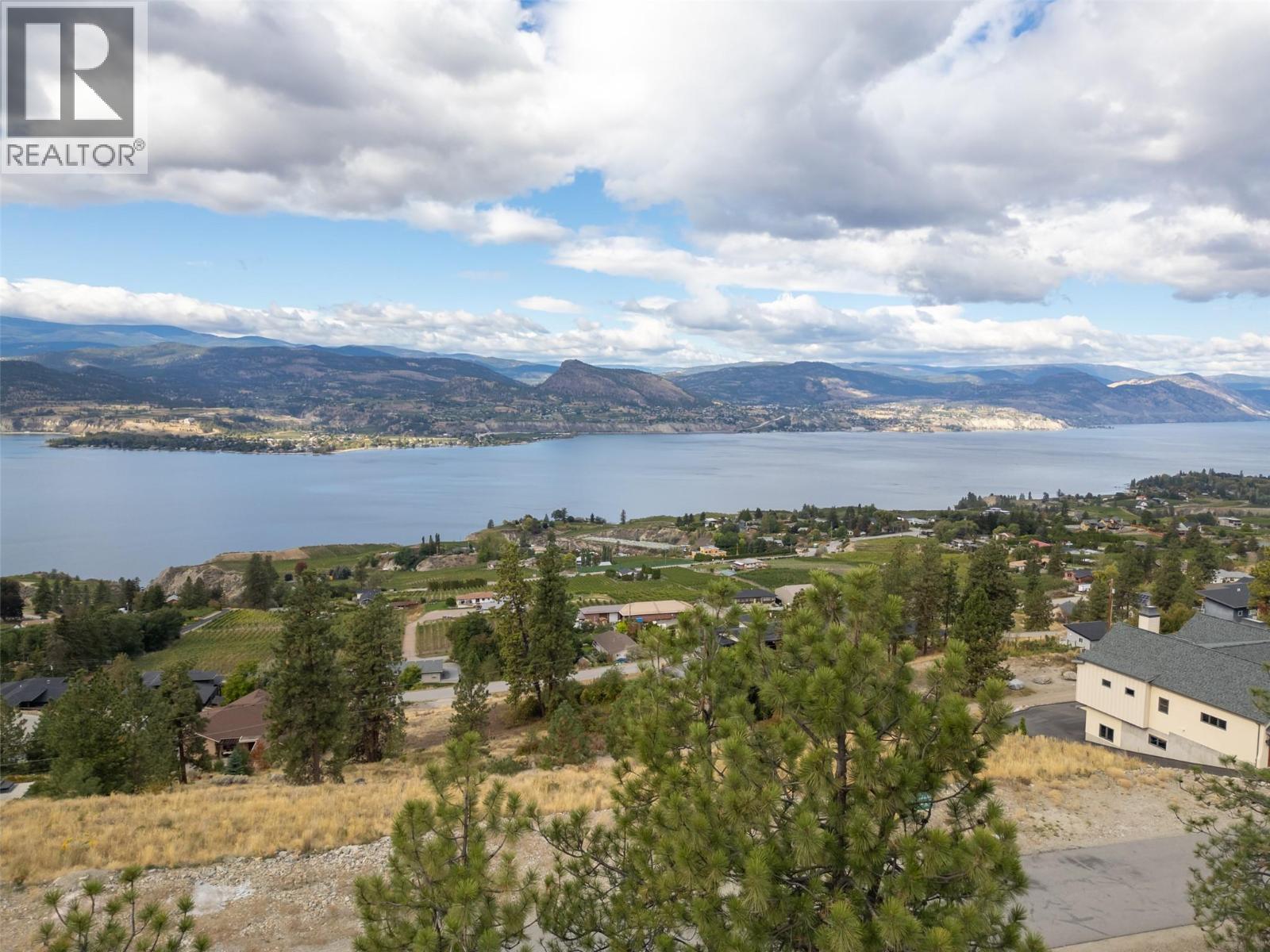 2533 Kettle Ridge Way, Naramata
