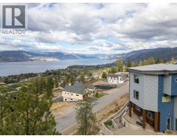 2533 Kettle Ridge Way, Naramata, BC V0H1N1 Photo 13