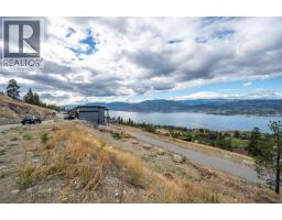 2533 Kettle Ridge Way, Naramata, BC V0H1N1 Photo 17