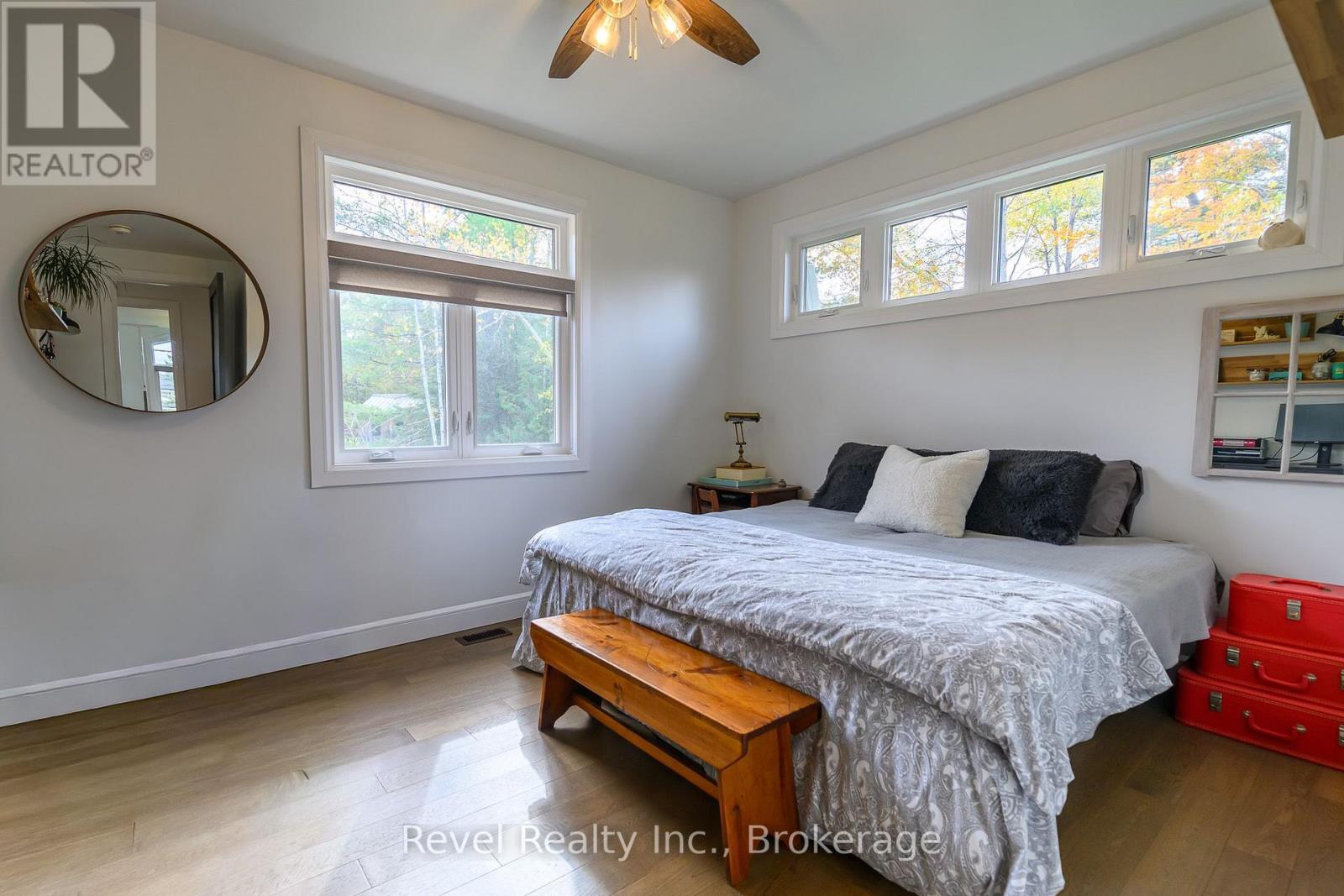 2073 Hawley Road — photo 15
