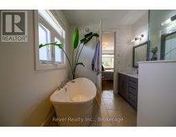 2073 Hawley Road, Severn, ON L3V0X7 Photo 22