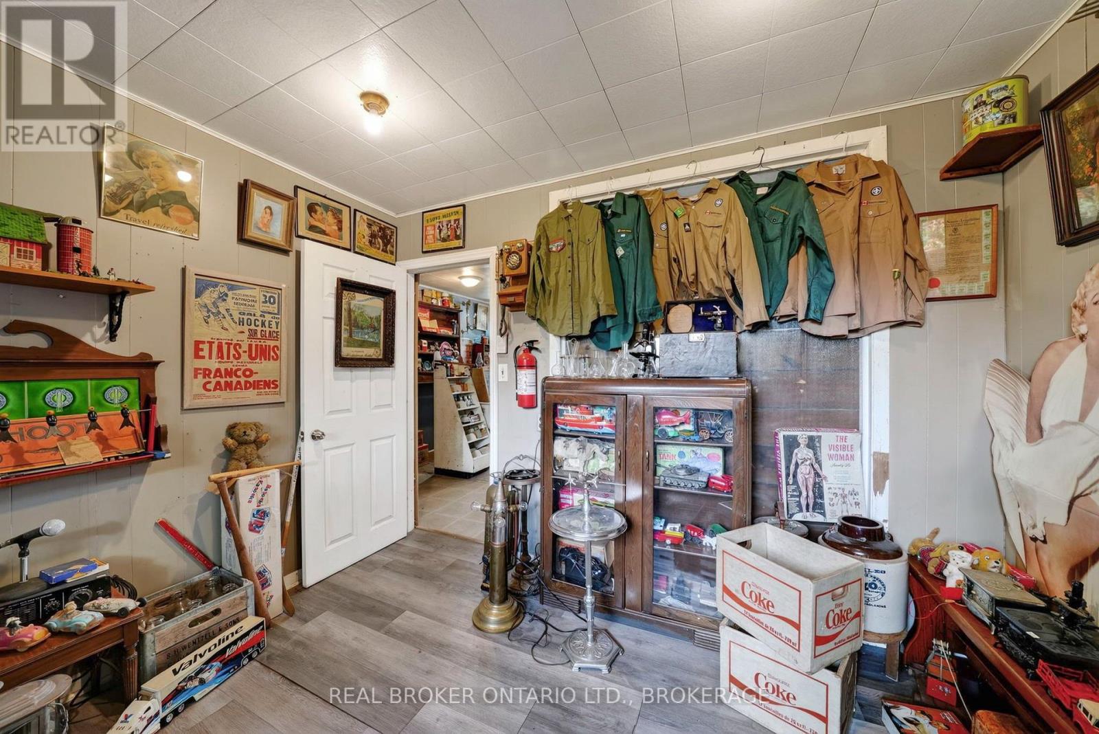 15 Gray Avenue — photo 45