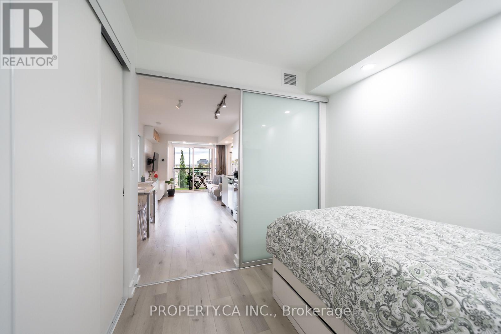 412 - 120 VARNA DRIVE, Toronto (Englemount-Lawrence) — photo 11