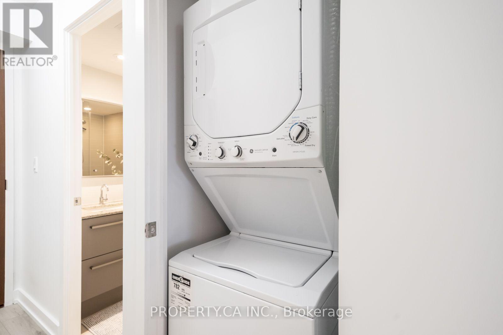 412 - 120 VARNA DRIVE, Toronto (Englemount-Lawrence) — photo 12