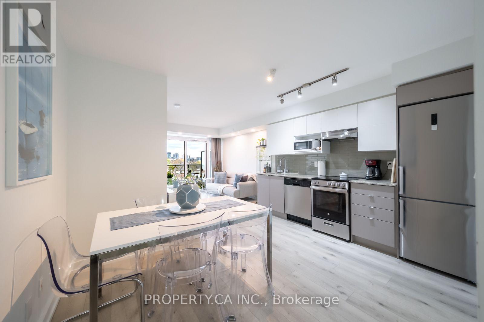 120 Varna Drive — photo 17