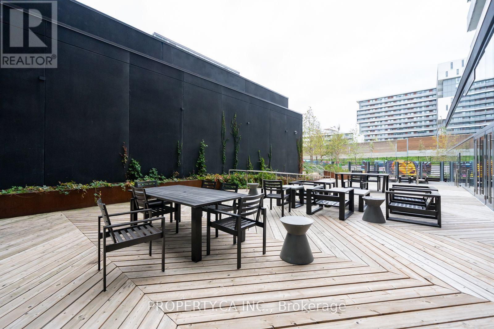 412 - 120 VARNA DRIVE, Toronto (Englemount-Lawrence) — photo 4