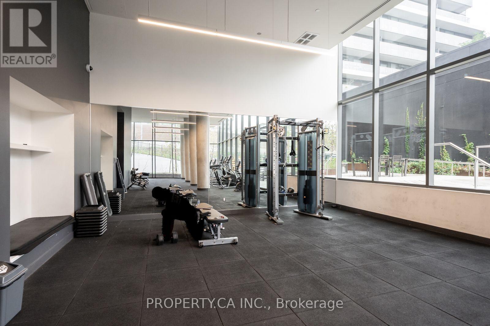412 - 120 VARNA DRIVE, Toronto (Englemount-Lawrence) — photo 9