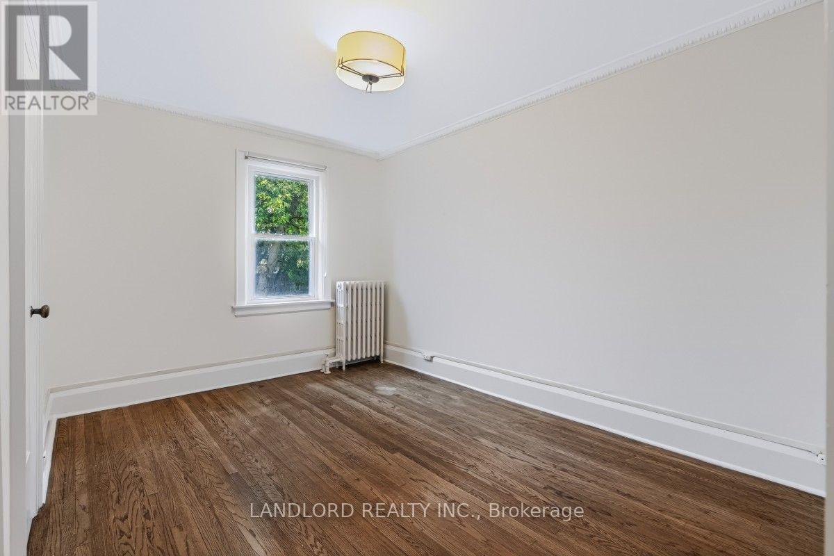 159 LAWRENCE AVENUE W - 22