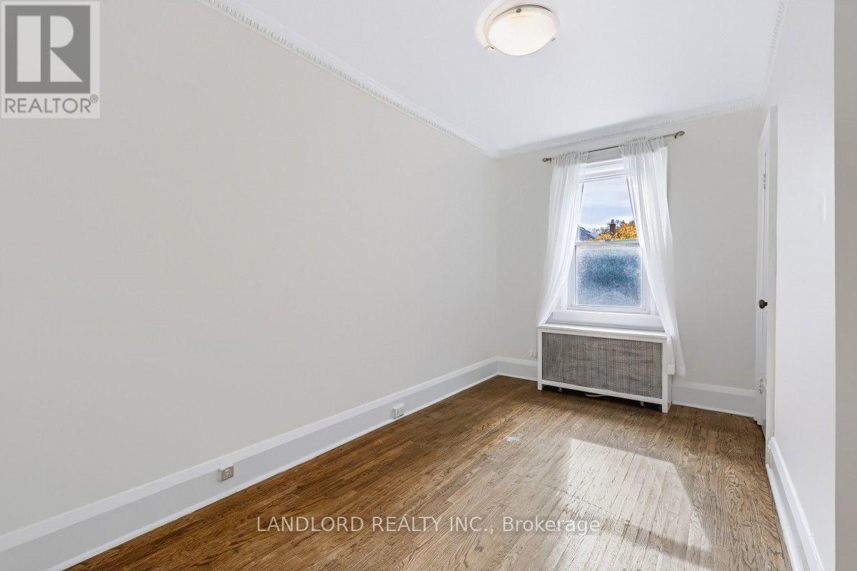 159 LAWRENCE AVENUE W - 25