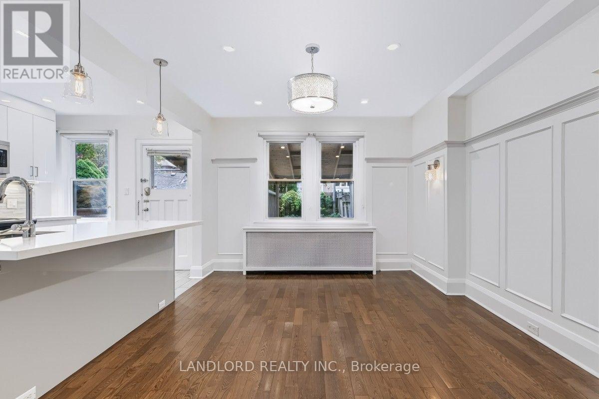 159 LAWRENCE AVENUE W - 7