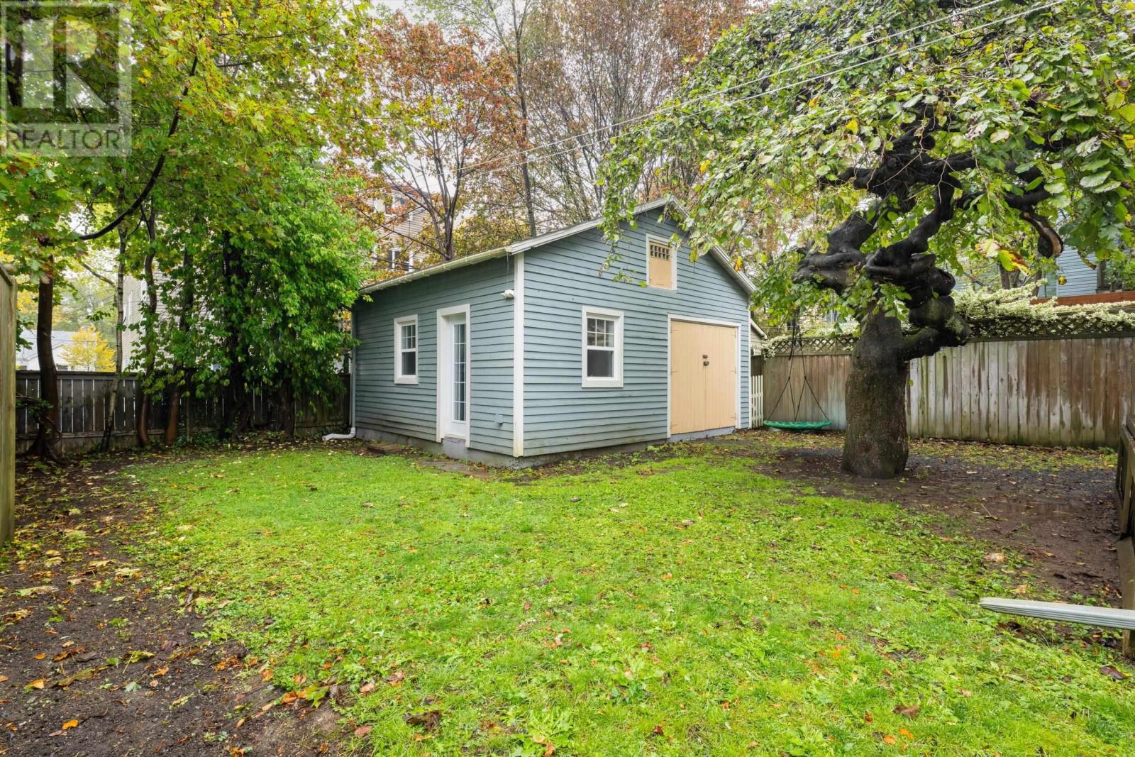 6293 Edinburgh Street - 41