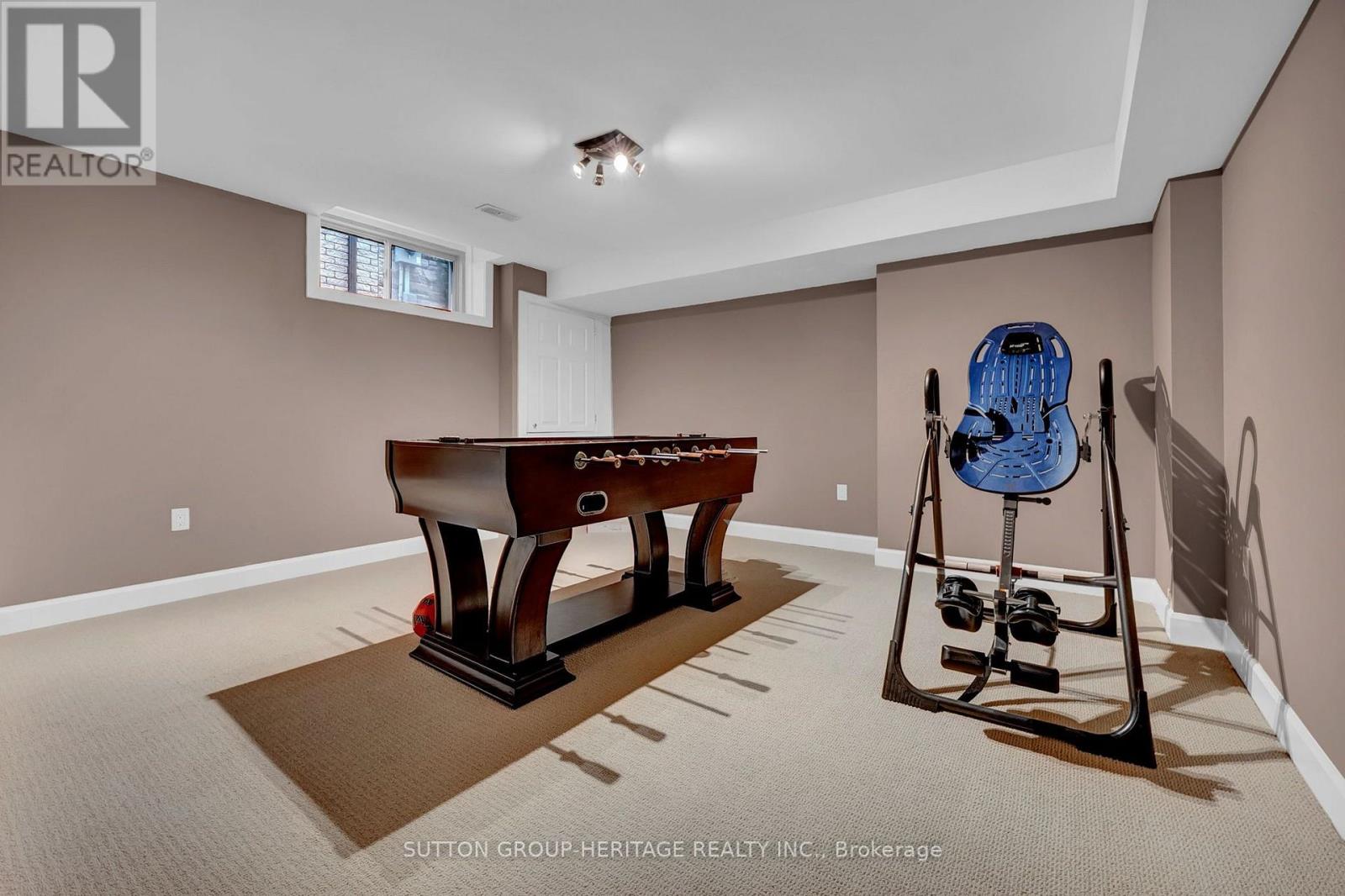 25 Charterhouse Drive, Whitby, ON photo 38