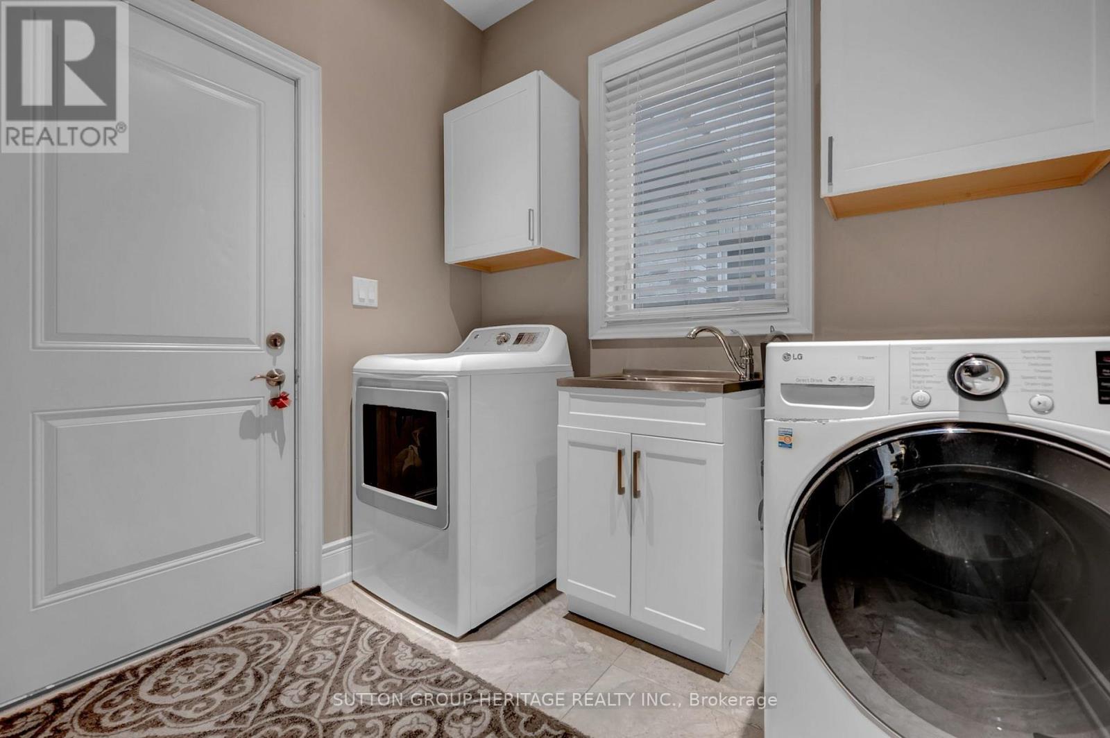 25 Charterhouse Drive, Whitby, ON photo 40