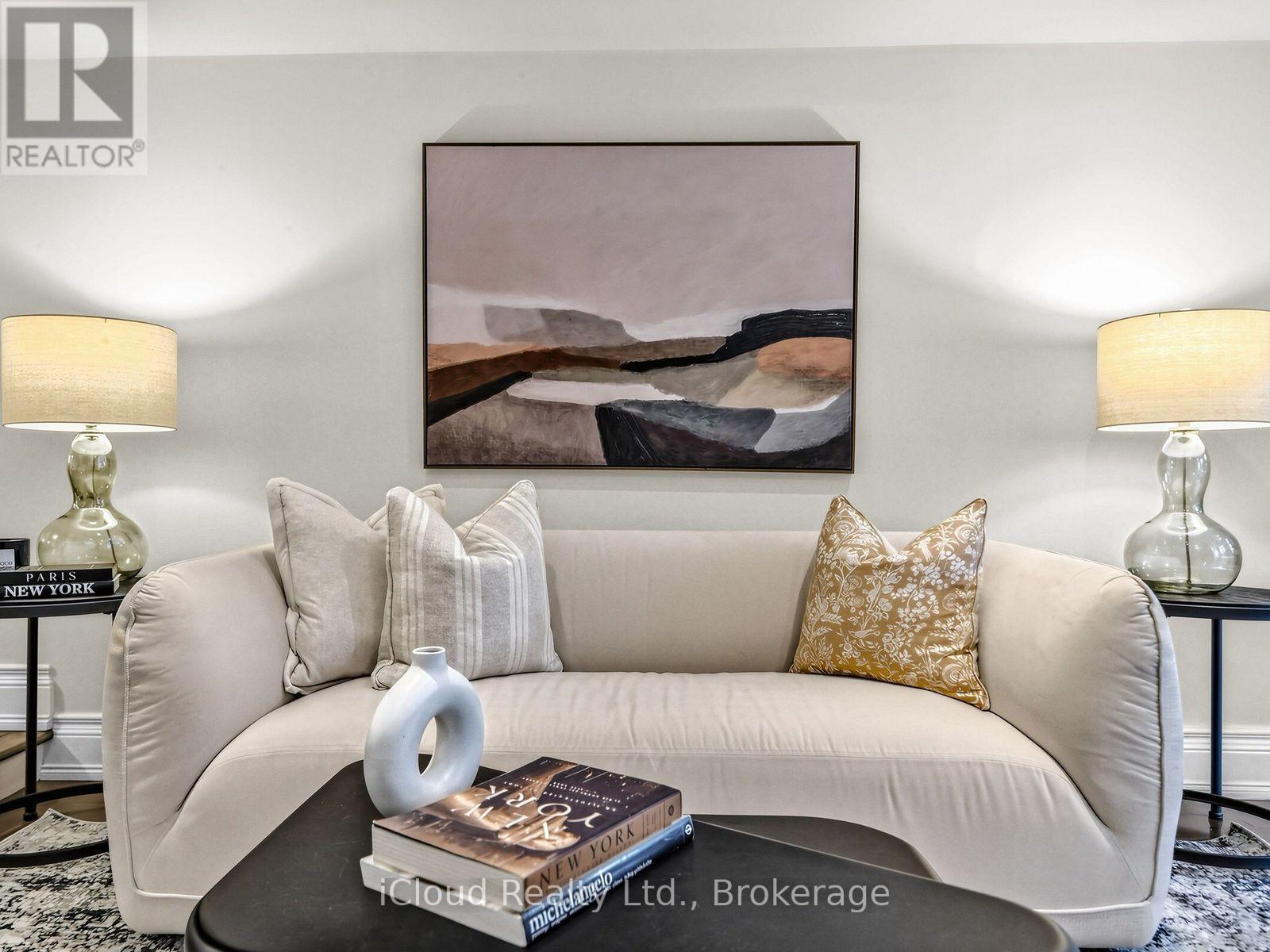 54 Arundel Avenue, Toronto, ON photo 14