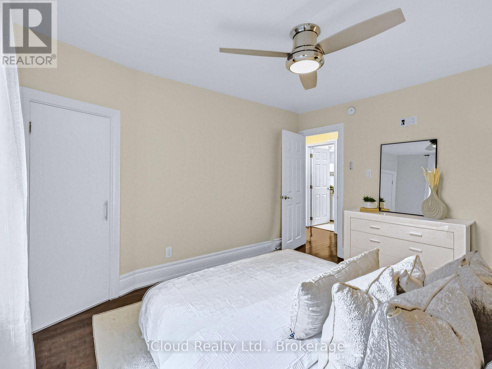54 Arundel Avenue, Toronto, ON photo 29
