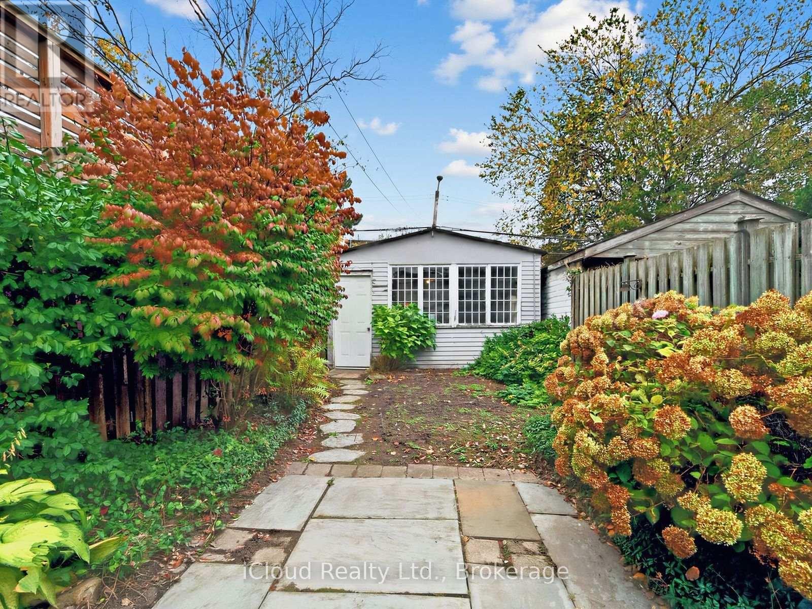54 Arundel Avenue, Toronto, ON photo 41