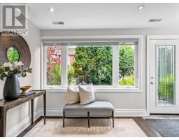 54 Arundel Avenue, Toronto, ON M4K3A4 Photo 7