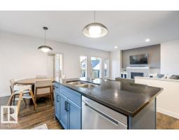 9056 Shaw Wy Sw, Edmonton, AB T6X0S3 Photo 13