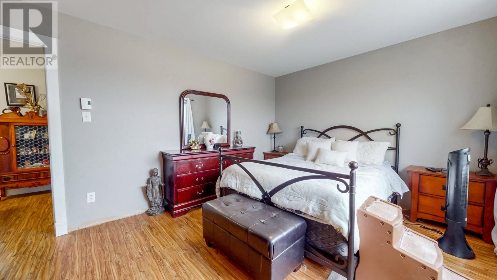 15 Maclaren Place - 13