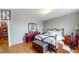 15 Maclaren Place thumbnail 13
