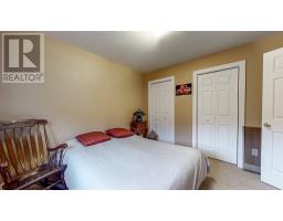 15 Maclaren Place thumbnail 16