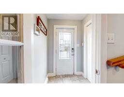15 Maclaren Place thumbnail 2