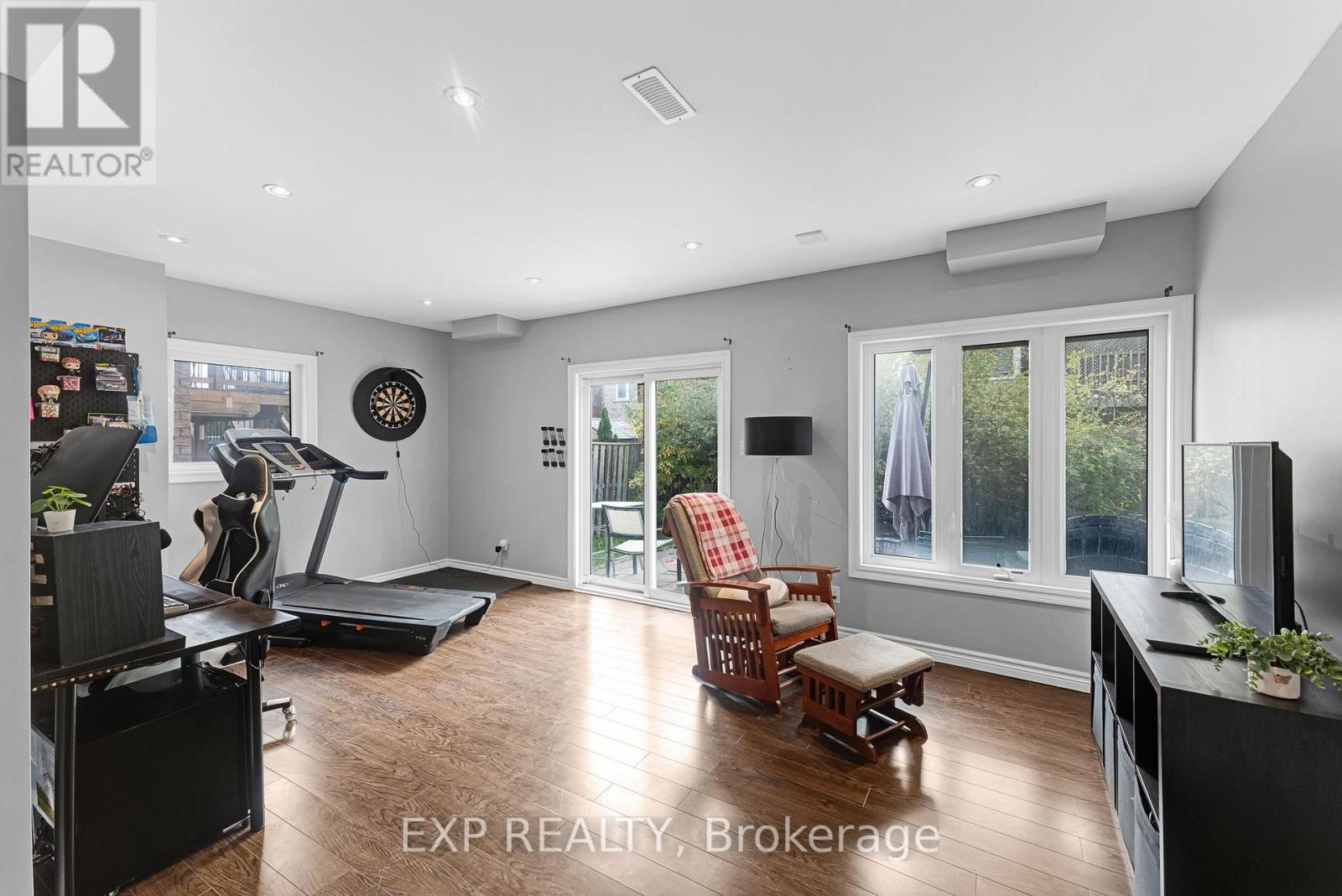 211 Ray Snow Boulevard, Newmarket, ON photo 34