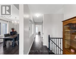 Laundry room - 211 Ray Snow Boulevard, Newmarket, ON L3X3J3 Photo 10
