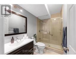 211 Ray Snow Boulevard, Newmarket, ON L3X3J3 Photo 37