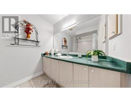 416 Bartholomew Drive, Newmarket, ON L3X2E5 Photo 24