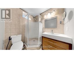 416 Bartholomew Drive, Newmarket, ON L3X2E5 Photo 32