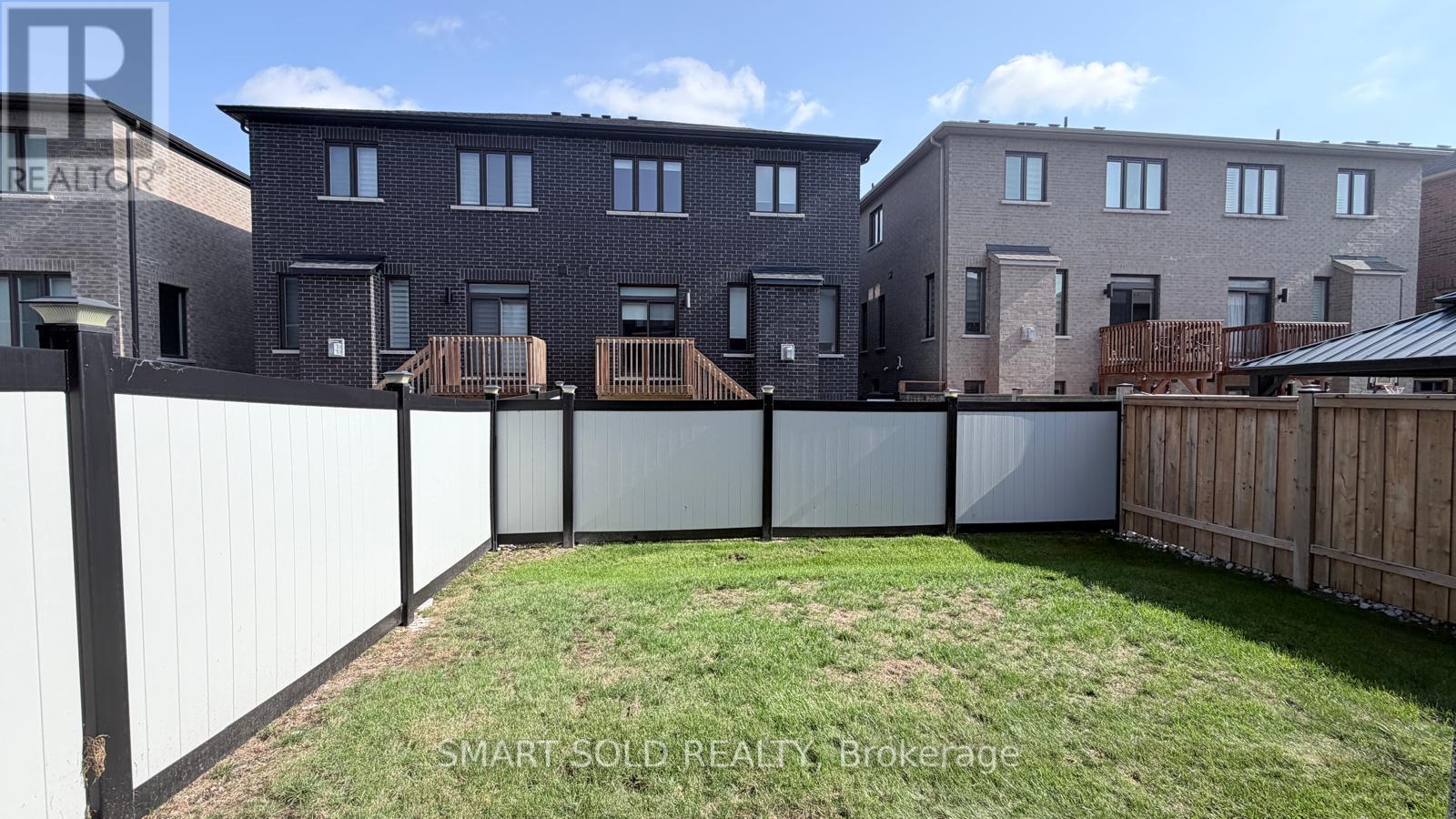 95 Hilts Drive — photo 16