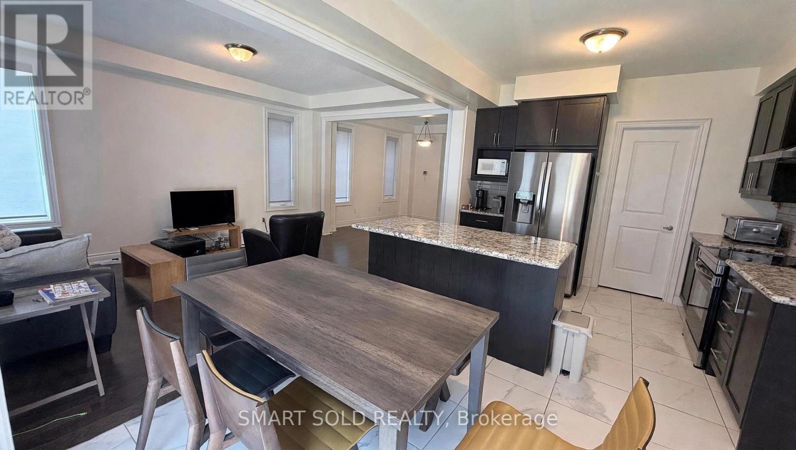 95 Hilts Drive — photo 8
