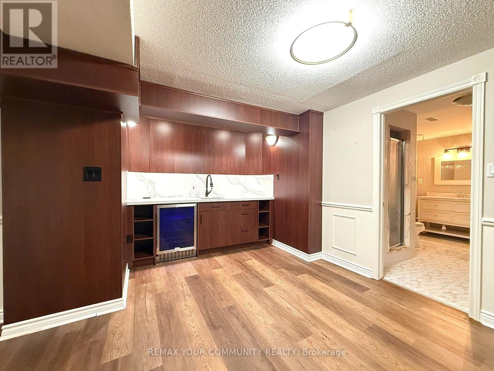 7 Crescentview Road — photo 24