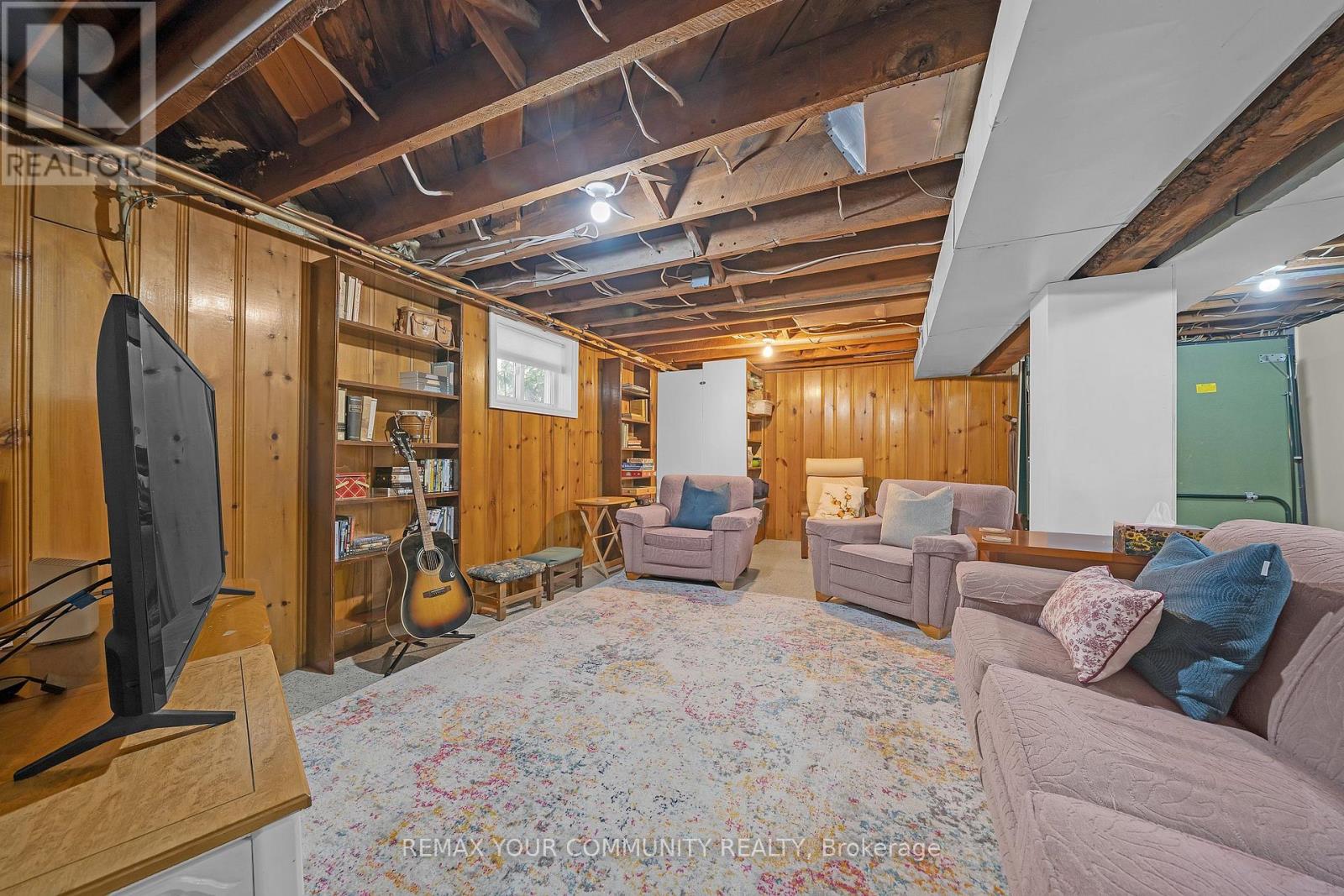223 Richmond Street, Richmond Hill, ON photo 26