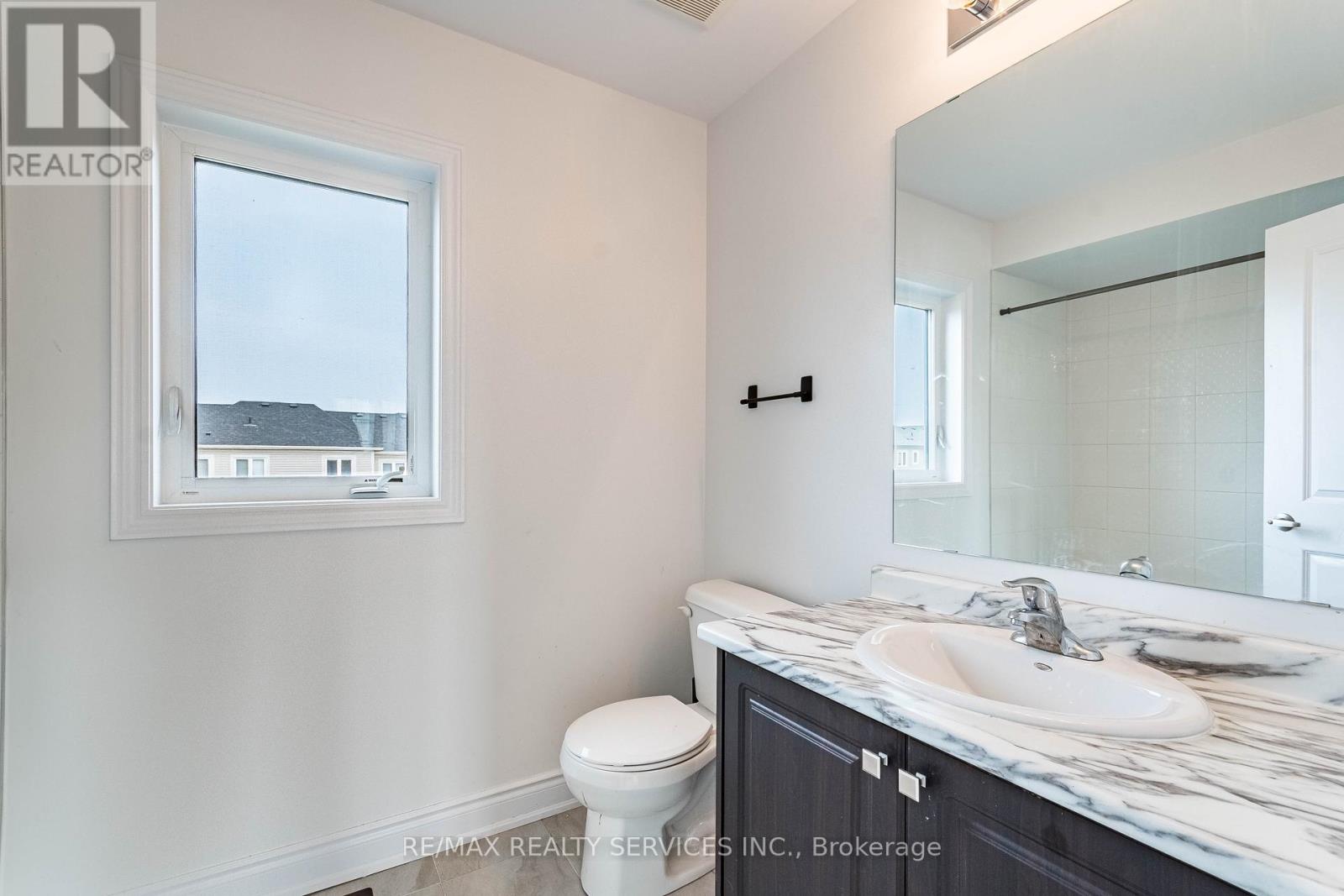 73 Central Square Boulevard — photo 16