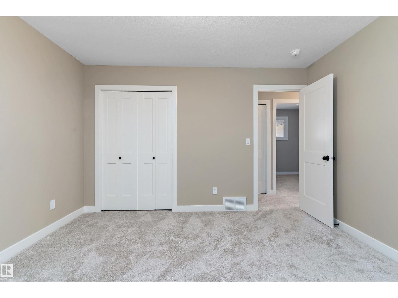 1 Larson Avenue, photo 30