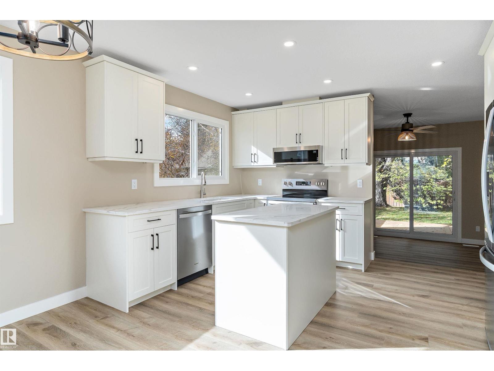 1 Larson Avenue, photo 16
