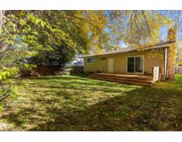 1 Larson Av, St  Albert, AB T8N2H1 Photo 46
