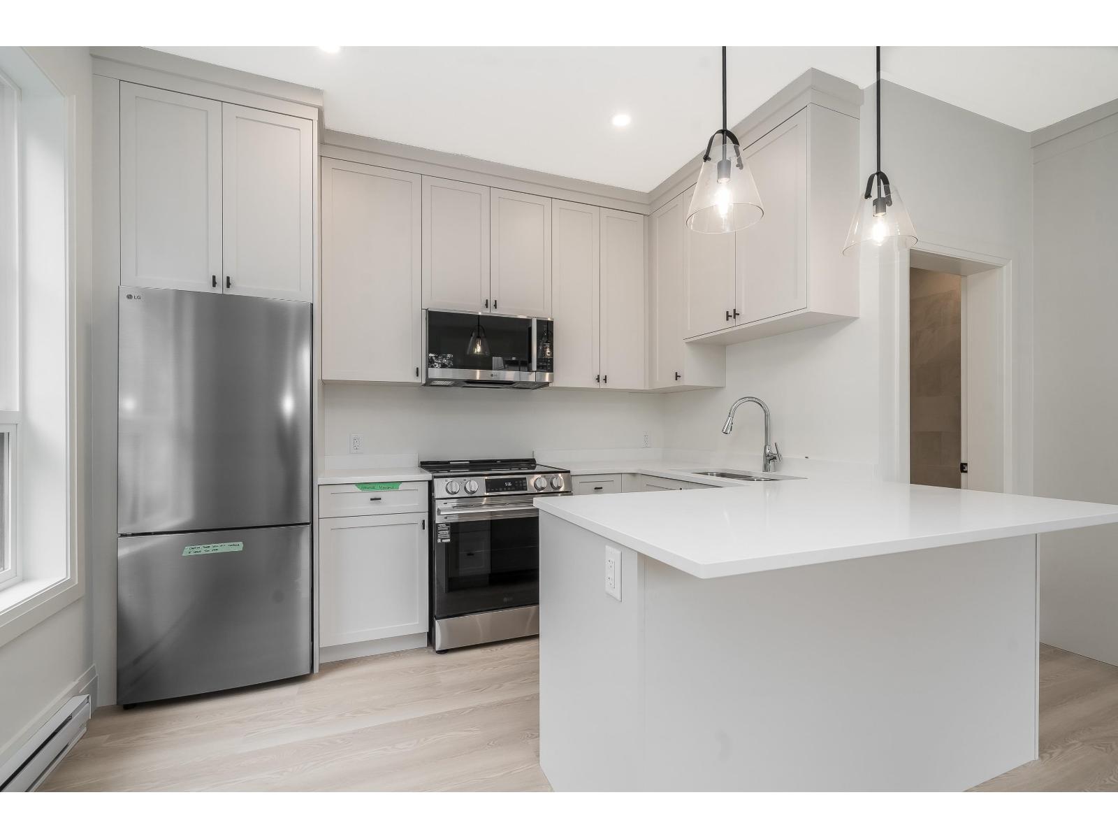 Photo of 23701 40 AVENUE 35
