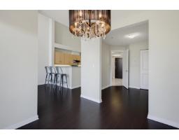 423 10866 City Parkway, Surrey, BC V3T5W9 Photo 17