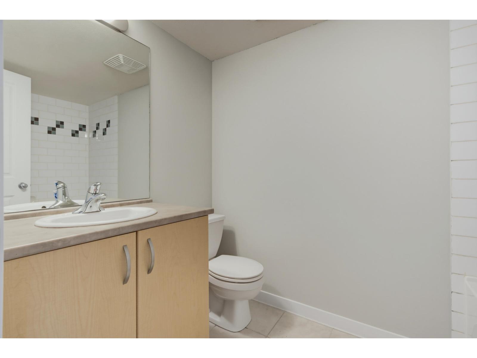 Photo of 423 10866 CITY PARKWAY 19