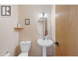 4pc Bathroom - 118 Lakeview Shores, Chestermere, AB T1X1H1 Photo 8
