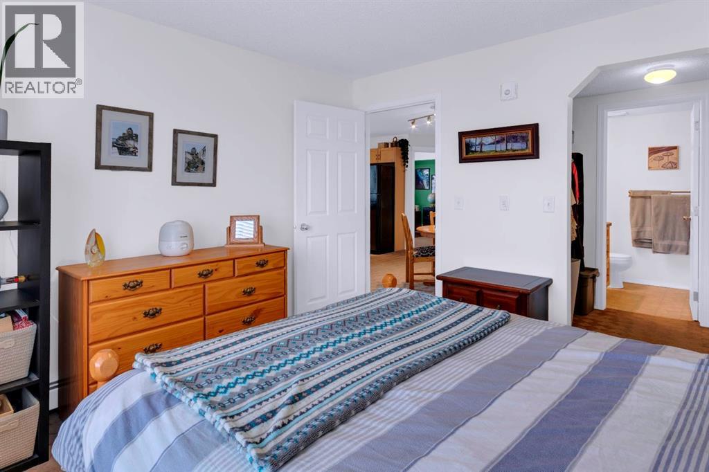 7201, 70 Panamount Drive NW - photo 17