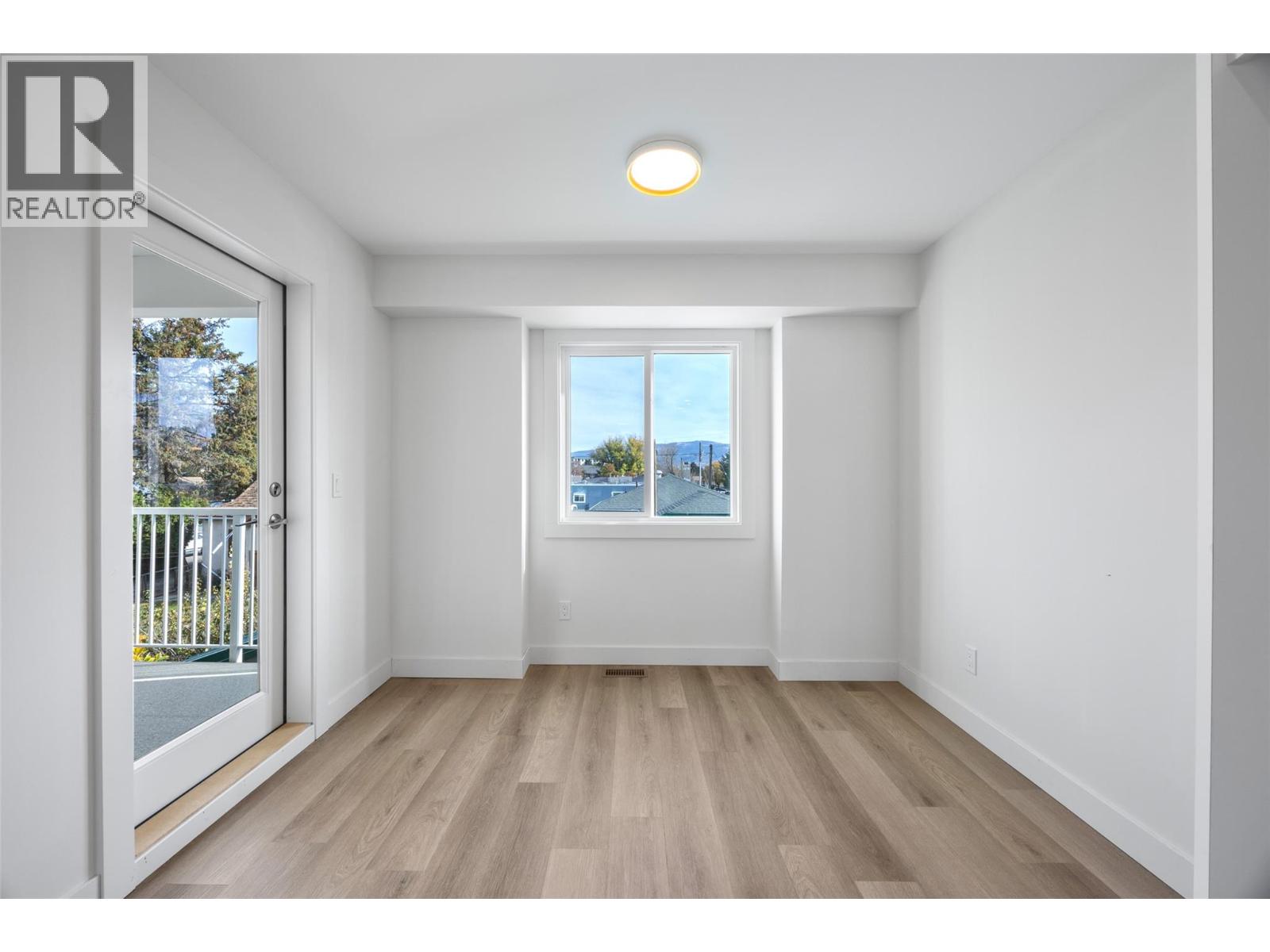 153 Park Street - 10