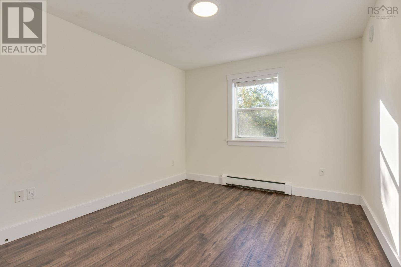 16 Lowther Lane - 24