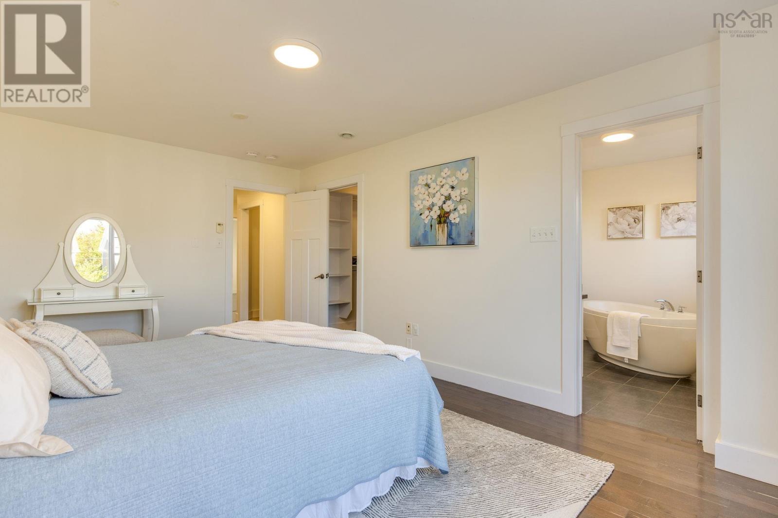 16 Lowther Lane - 31