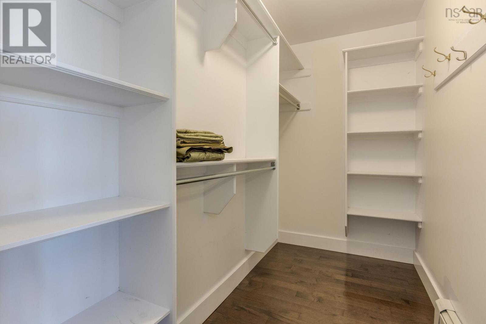 16 Lowther Lane - 38