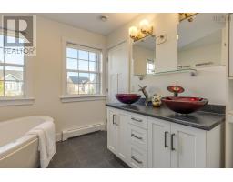 16 Lowther Lane, Bedford, NS B4B0L6 Photo 35