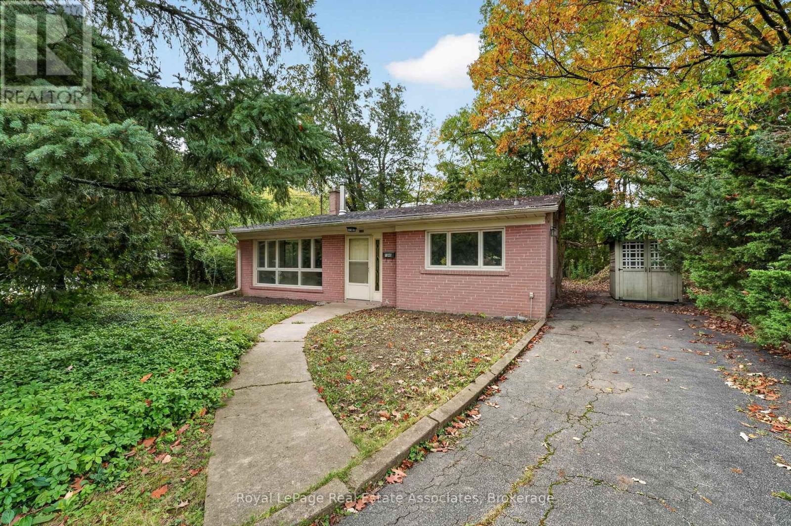 1340 Mountain Grove Avenue, Burlington, ON photo 40